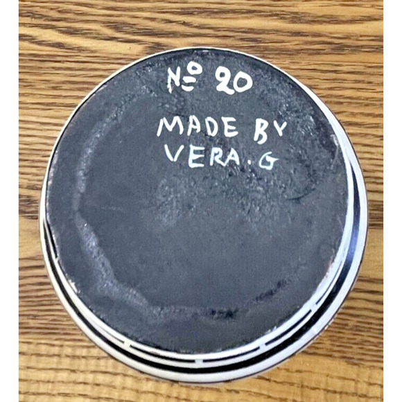 Pair of Unique Greek Vintage Vase Made by Vera G No. 5 & No. 20 Ceramic Handmade - Picture 10 of 11